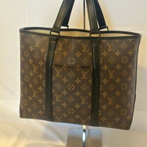 Louis Vuitton Weekend Tote GM